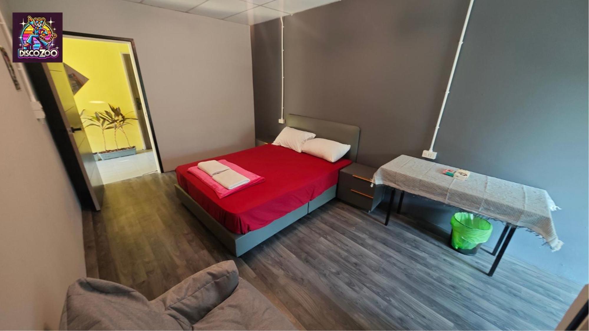 Disco Zoo Bar & Hostel Хаад Рин Номер фото